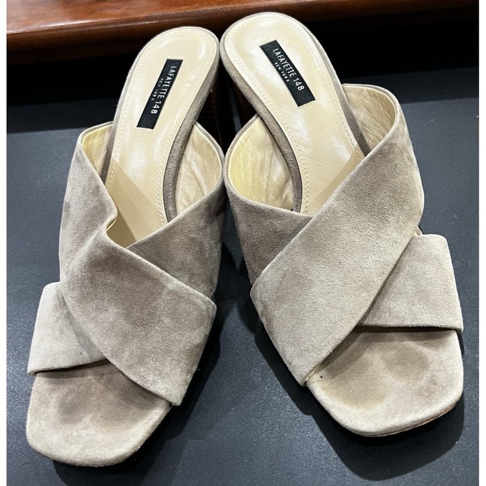 Lafayette 148 Women Dustan Suede Leather Taupe Sandals Size 7
